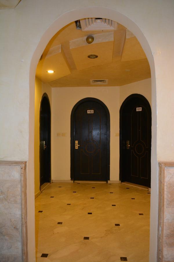 النباريس الذهبية Al Nabarees Al Zahabya Aparthotel Jeddah