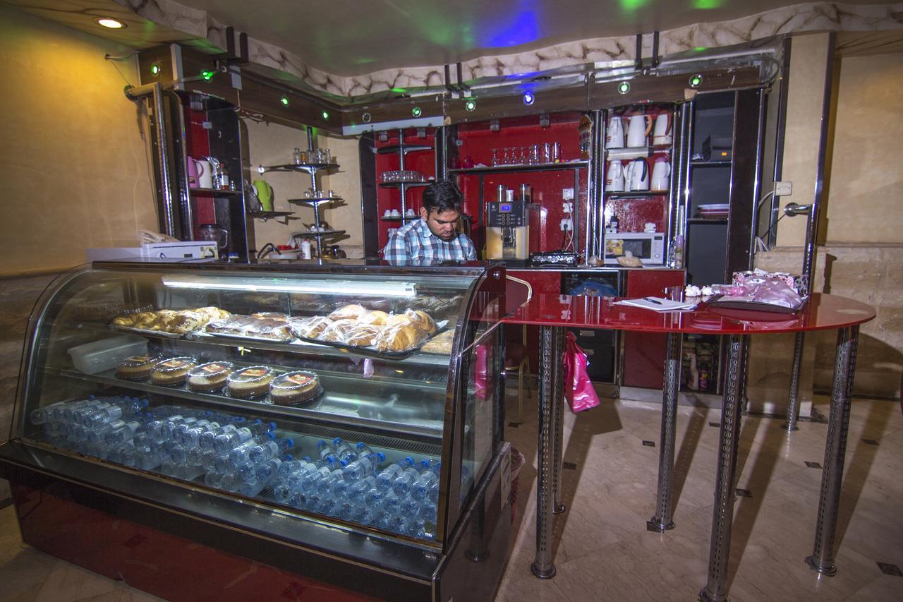 Aparthotel النباريس الذهبية Al Nabarees Al Zahabya Jeddah
